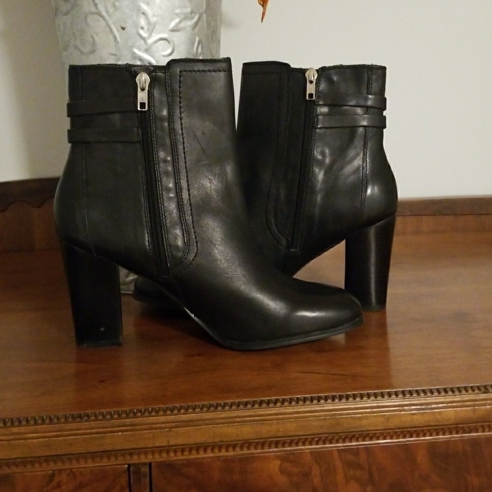Marc Fisher boots - Picture 2 of 6